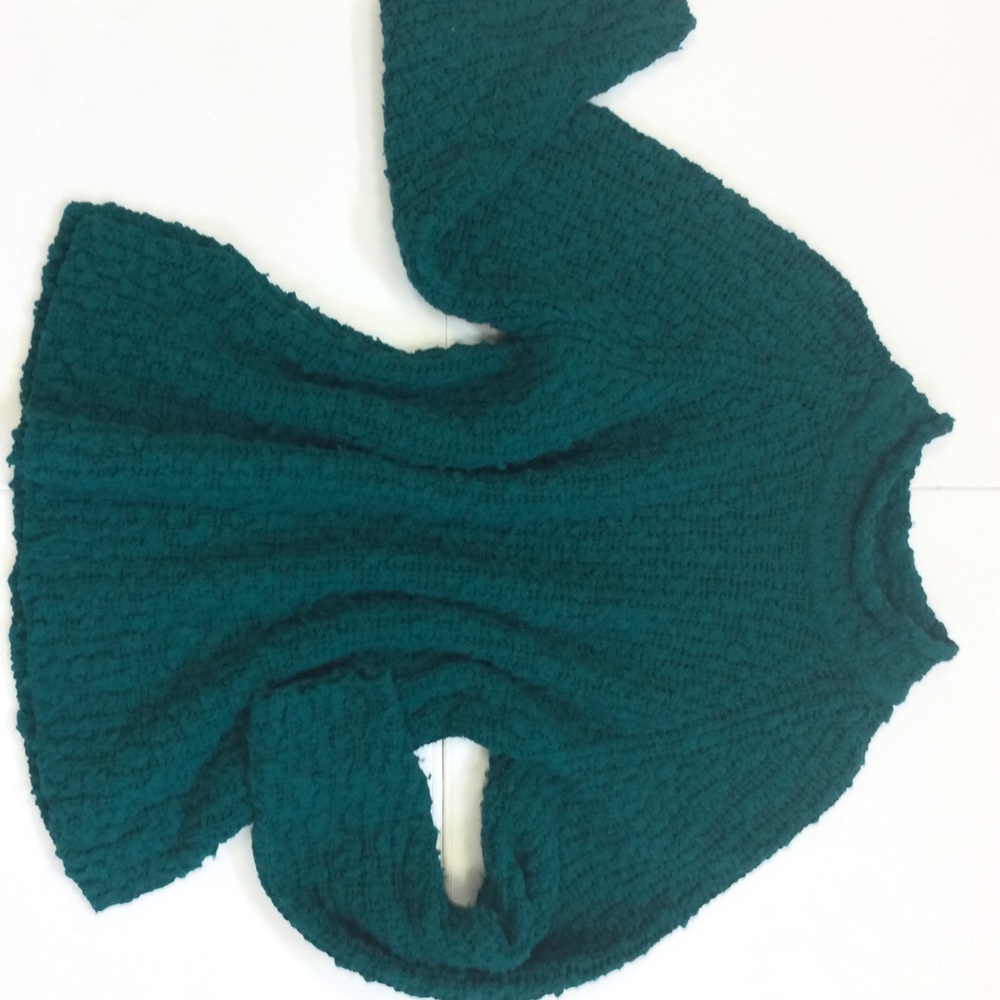Sweater - Picture 3 of 3